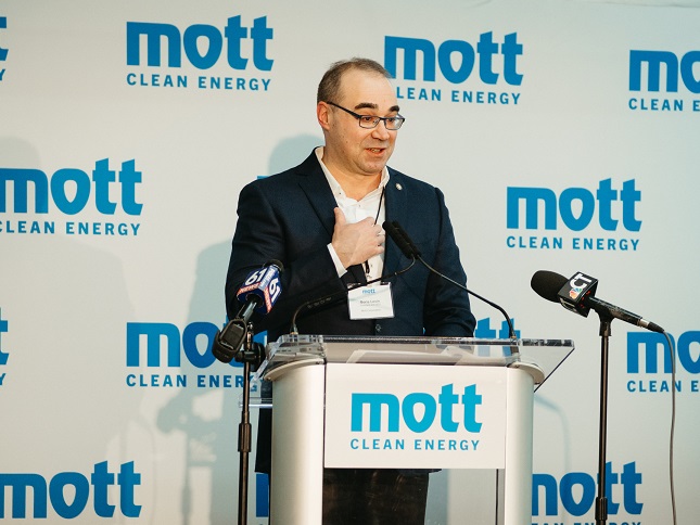 Mott kündigt neue Einrichtung und mehr als 100 neue Arbeitsplätze an